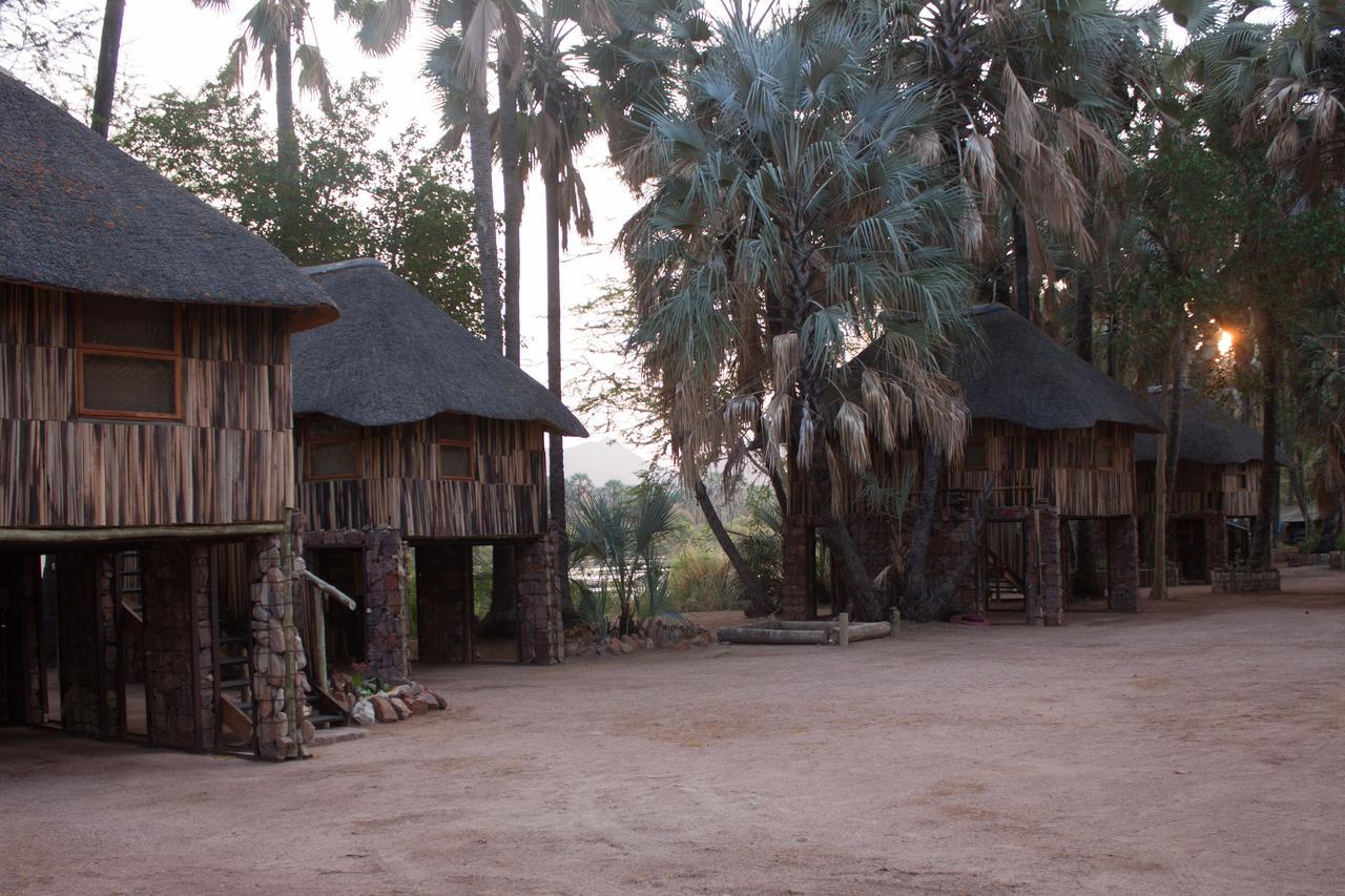 Epupa Falls Lodge Exterior photo